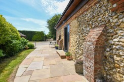 Oak Tree Farm, Stalisfield Church Road, Charing