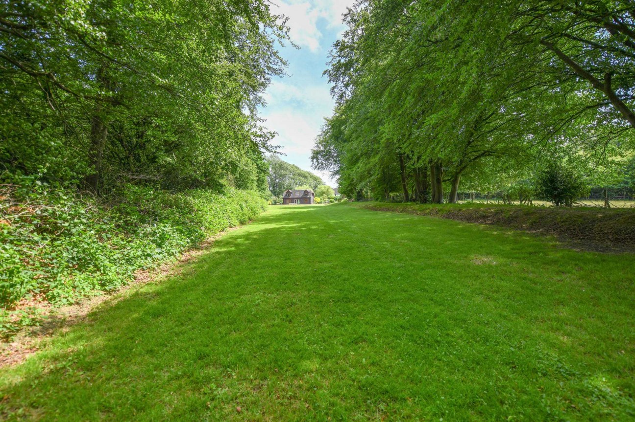 Oak Tree Farm, Stalisfield Church Road, Charing