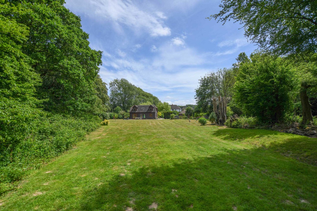 Oak Tree Farm, Stalisfield Church Road, Charing