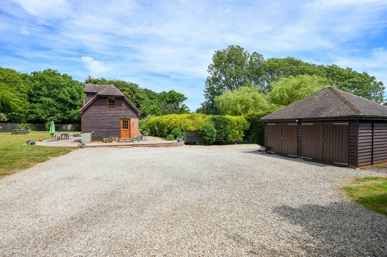 Oak Tree Farm, Stalisfield Church Road, Charing