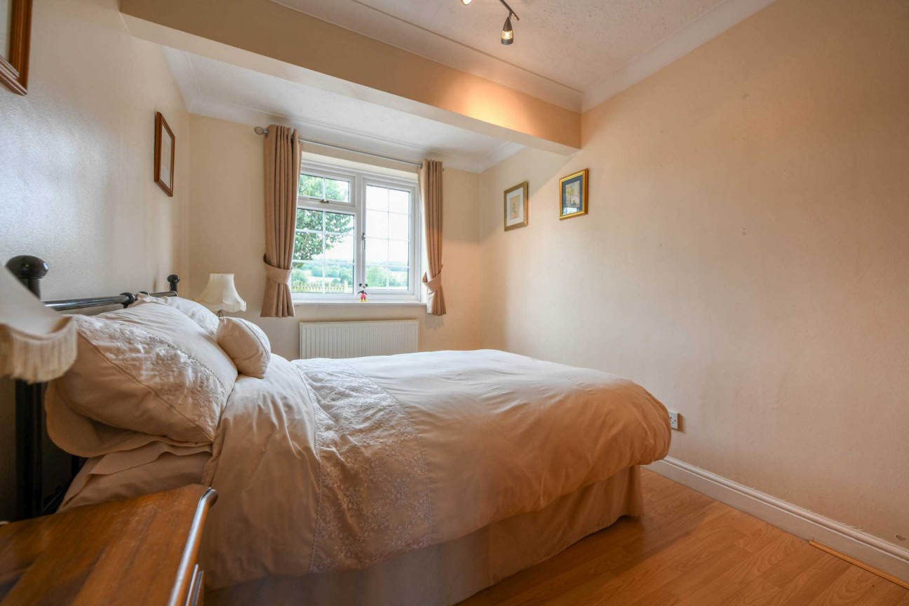 Charing Lodge, Pett Lane, Charing