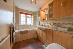 Charing Lodge, Pett Lane, Charing