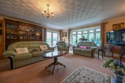 Charing Lodge, Pett Lane, Charing