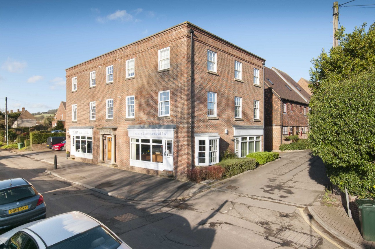 Brenchley Mews, School Road, Charing