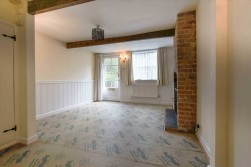 Winifred Cottage, 122 The Street, Newnham