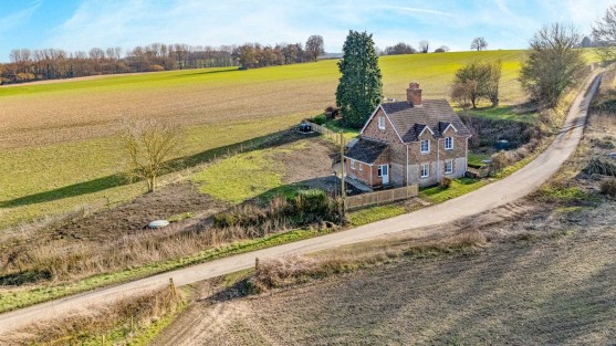 Bowley Cottage, Bowley Lane, Maidstone