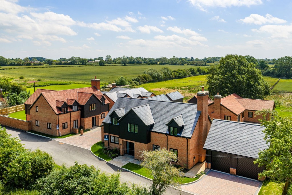 Image for Cow Lane, Gawcott, MK18