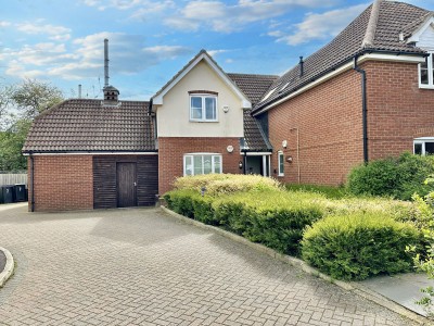 View full details for Bryson Close, Westoning, MK45