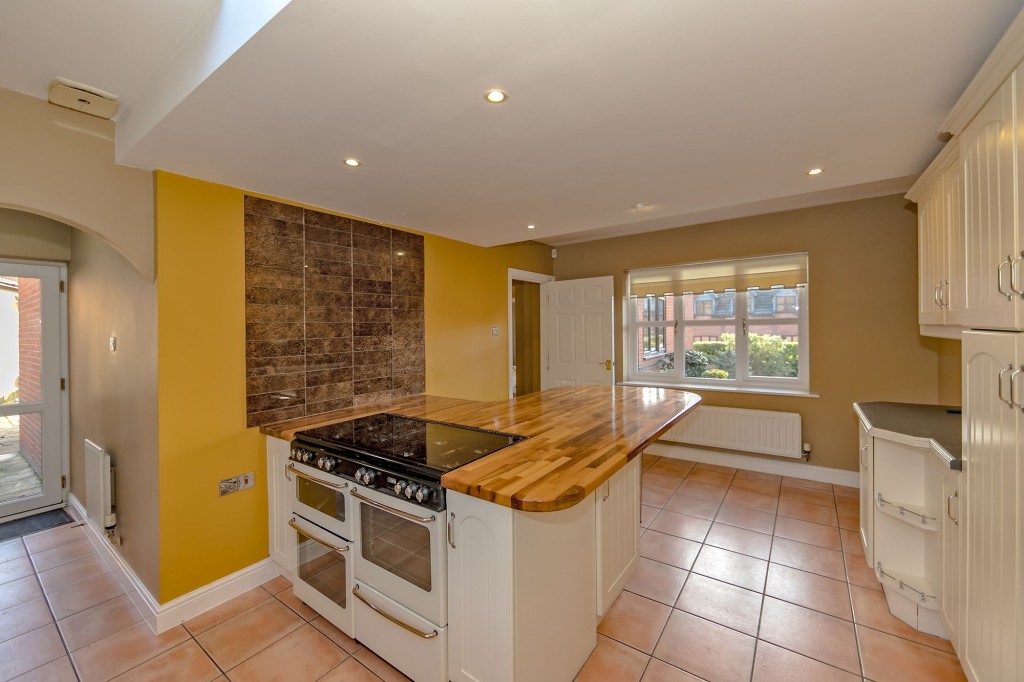 Image for Redland Drive, Loughton, MK5