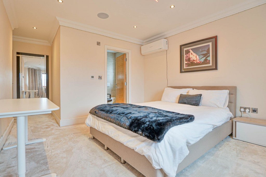 Image for Ashford Crescent, Grange Farm, MK8