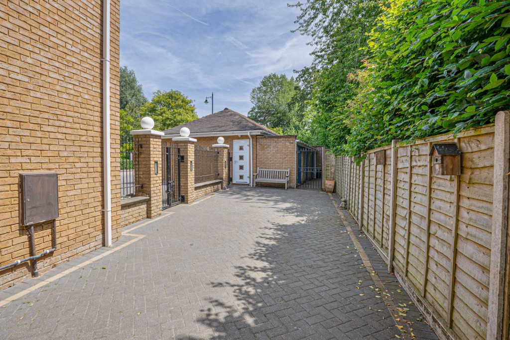Image for Turnberry Lane, Collingtree, NN4