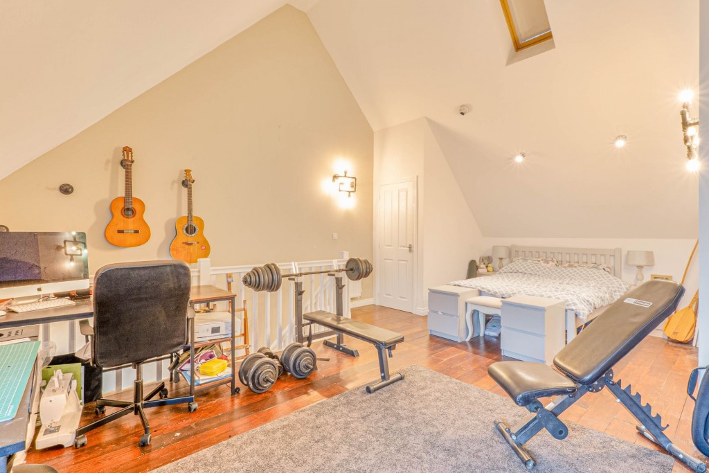 Image for Maldives Terrace, Bletchley, MK3