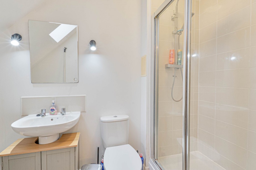 Image for Maldives Terrace, Bletchley, MK3