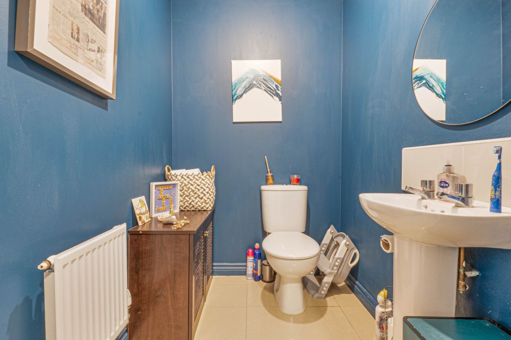 Image for Maldives Terrace, Bletchley, MK3