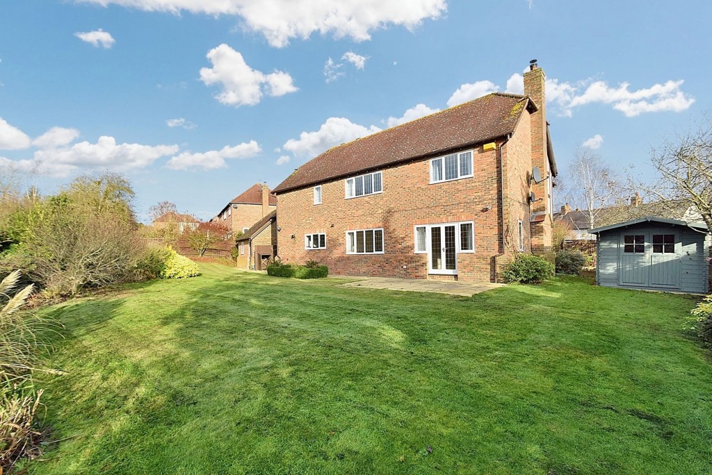 Image for Wigwell Gardens, Great Horwood, MK17