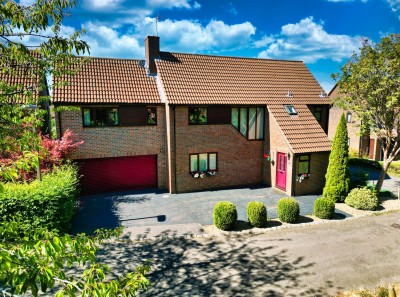 View full details for Wood Lane, Great Linford, MK14