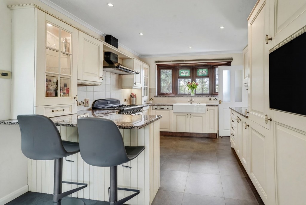 Image for Simpson Road, Bletchley, MK1