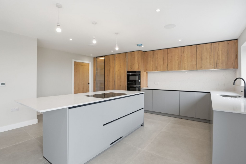 Image for Benthill Farm, London Road, MK18