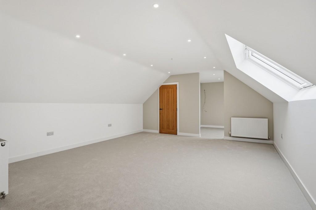 Image for Benthill Farm, London Road, MK18