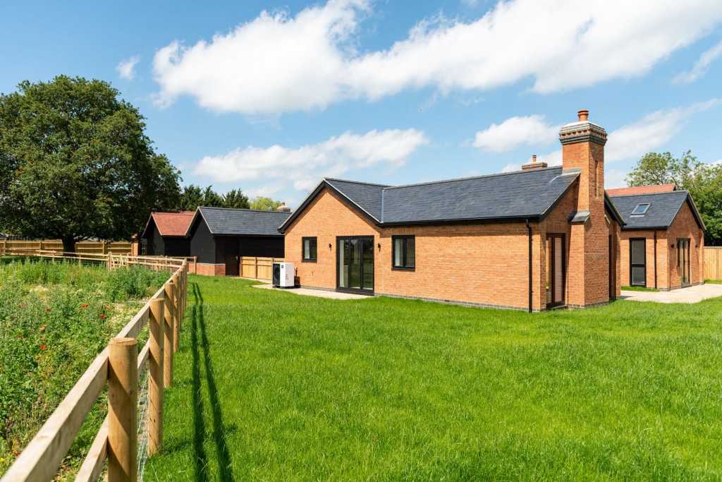 Image for Cow Lane, Gawcott, MK18