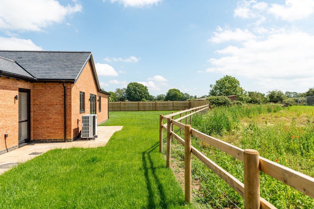 Image for Cow Lane, Gawcott, MK18