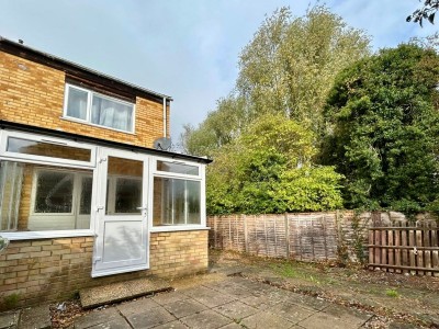 View full details for Harlans Close, Eaglestone, MK6