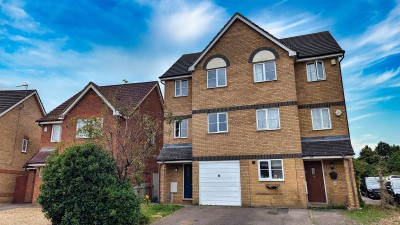 View full details for Blanchland Circle, Monkston, MK10