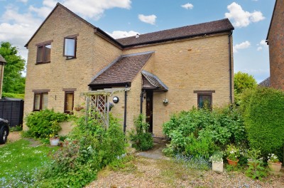 View full details for West Lane, Emberton, MK46