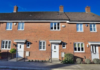 View full details for Pump Place, Old Stratford, MK19