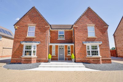 View full details for Camilla Place, Fairfields, MK11