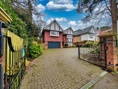 View full details for Church Road, Woburn Sands, MK17