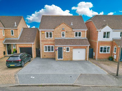 View full details for Gable Thorne, Wavendon Gate, MK7