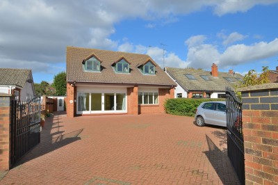 View full details for Leys Road, Loughton, MK5