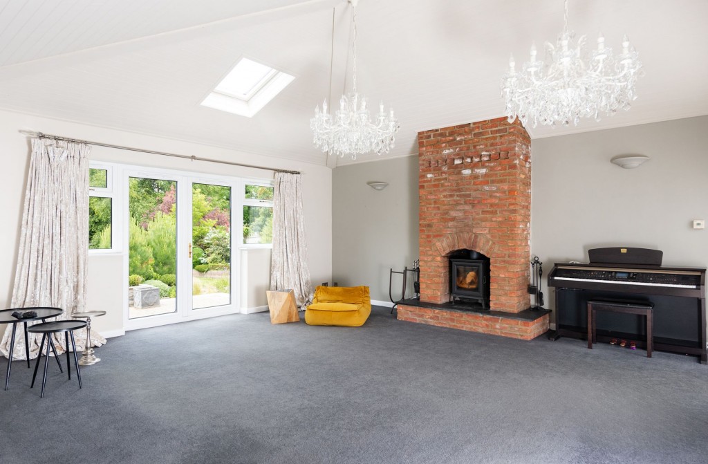 Image for Tring Road, Dunstable, LU6