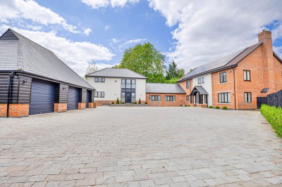 View full details for Newport Road, Wavendon, MK17