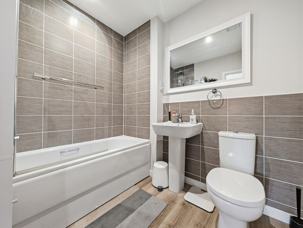 Image for Plating Way, Roade, NN7