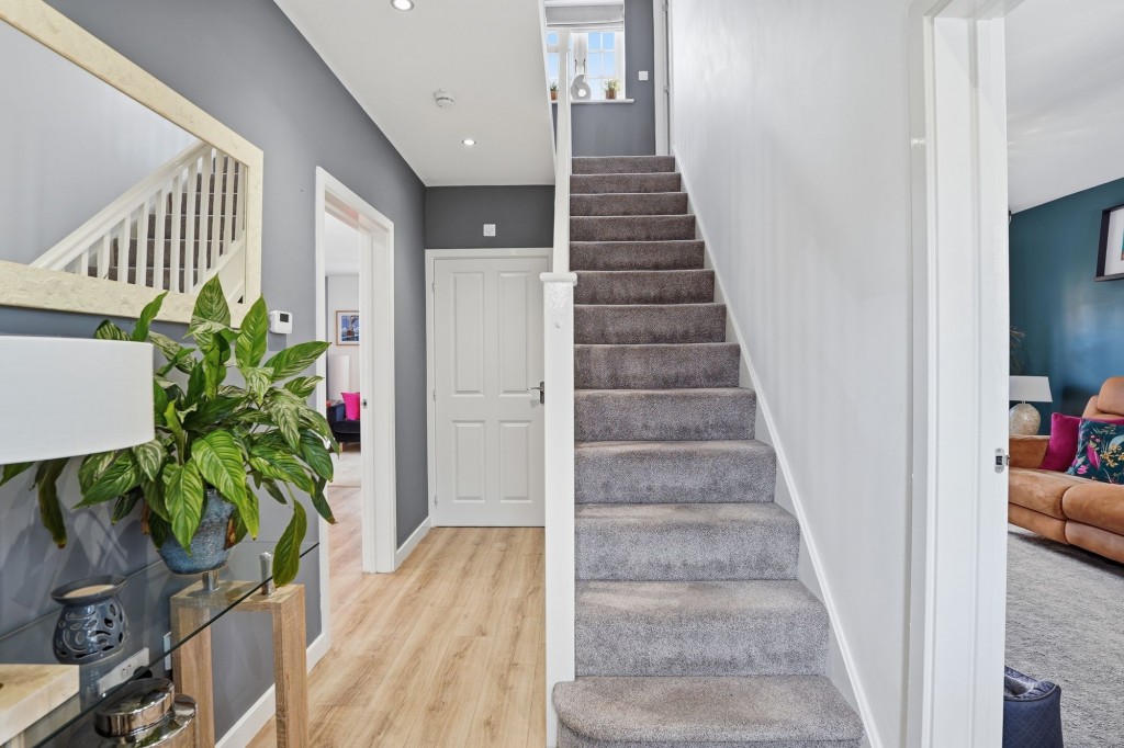 Image for Plating Way, Roade, NN7