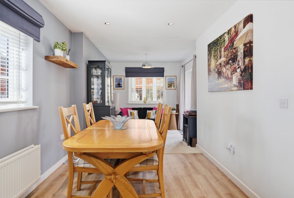 Image for Plating Way, Roade, NN7