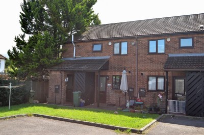 View full details for St. Matthews Court, Bletchley, MK3