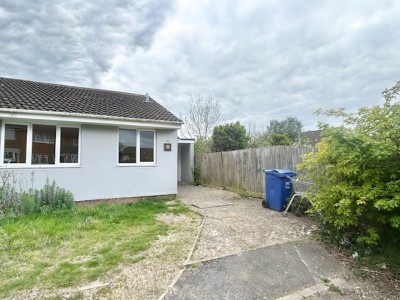 View full details for Harcourt, Bradwell, MK13