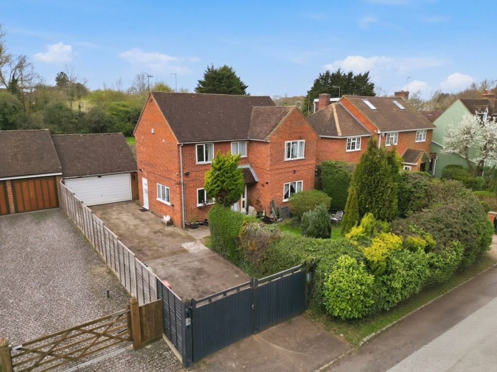 Image for London Road, Loughton, MK5