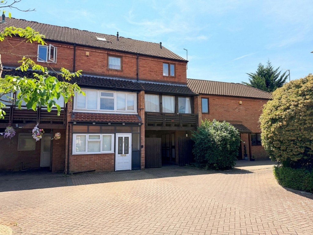 Image for Turners Mews, Neath Hill, MK14