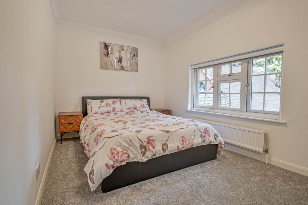 Image for Pinfold Pond, Woburn, MK17