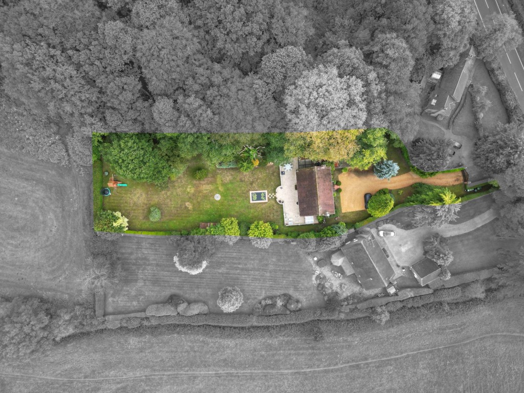 Image for Pinfold Pond, Woburn, MK17