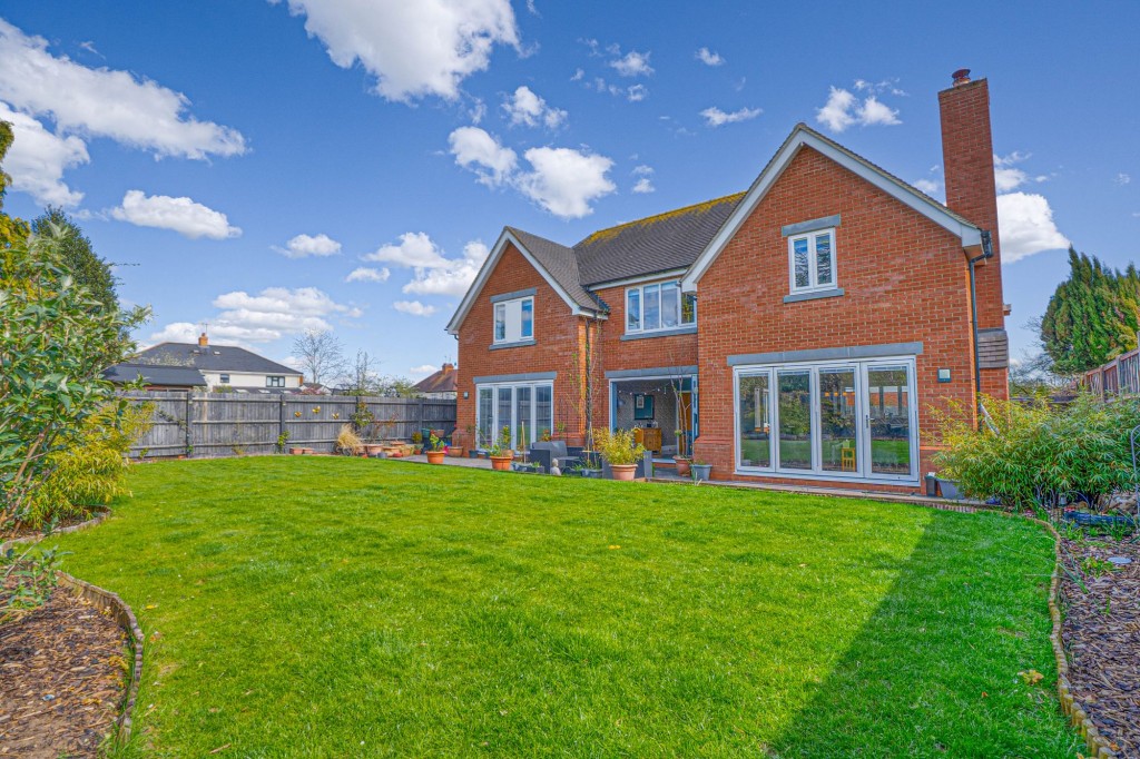Image for Hill View, Newport Pagnell, MK16