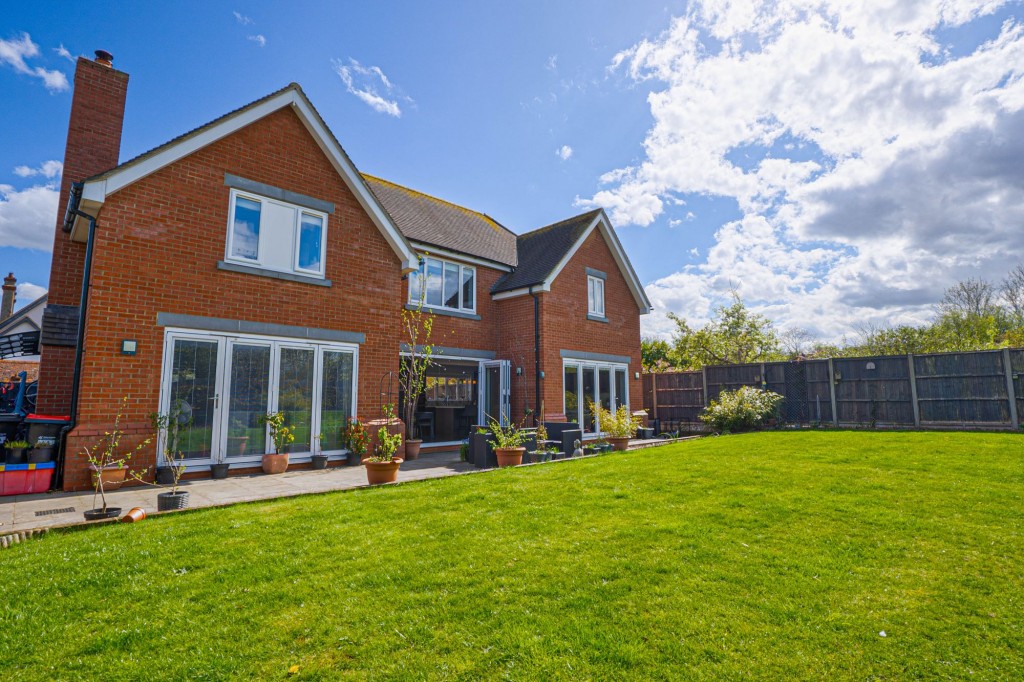 Image for Hill View, Newport Pagnell, MK16