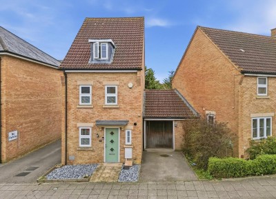 View full details for Hepburn Crescent, Oxley Park, MK4