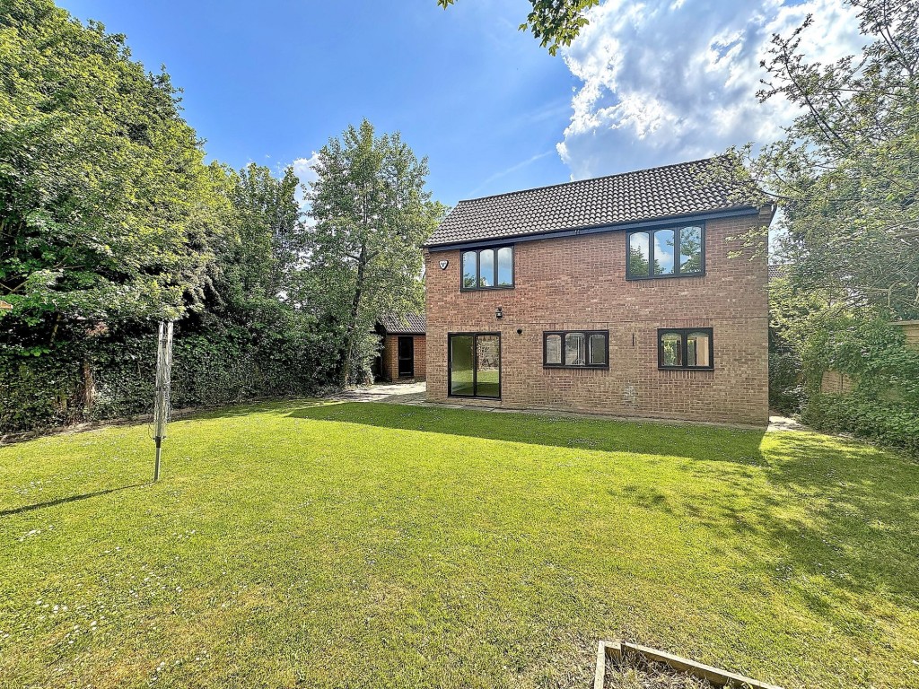 Image for Meadowsweet, Walnut Tree, MK7