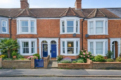 View full details for Cambridge Street, Wolverton, MK12