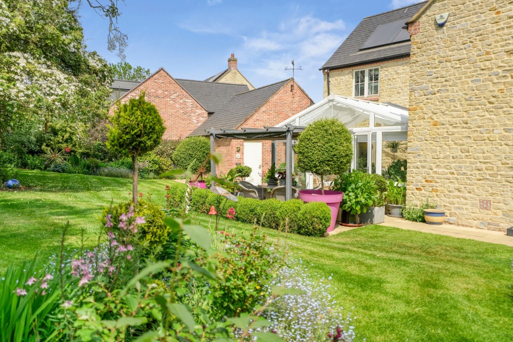 Image for Mansion Gardens, Potterspury, NN12